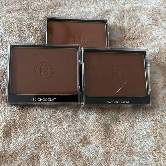Chanel Le Teint Ultra Tenue Ultrawear Flawless Compact foundation:“152 CHOCOLAT” - Picture 8 of 8